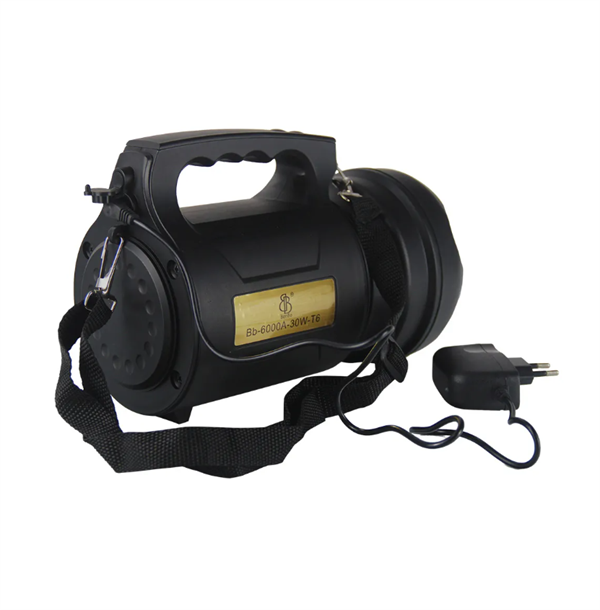 BenBo Bb-6000A-30W-T6 El Feneri - 30W Güçlü ve Çok Fonksiyonlu Led El Feneri
