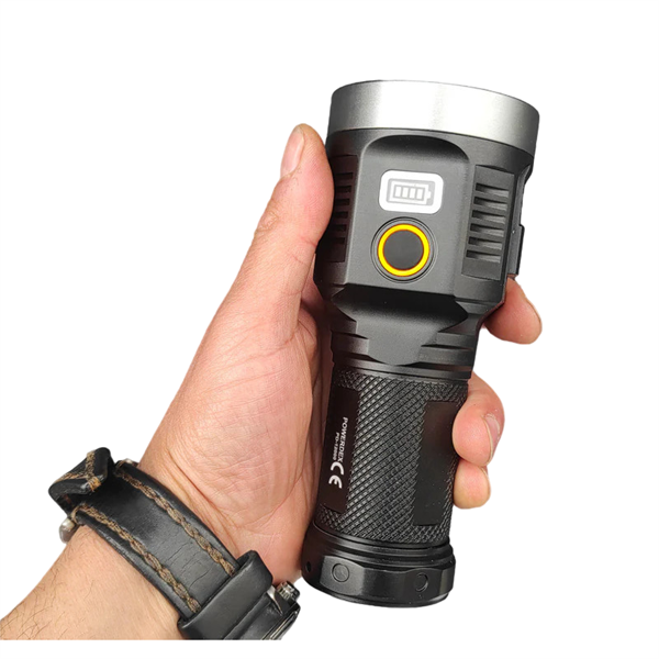 Powerdex PD-12000 Su Geçirmez 40 Watt 4000 Lümen Süper Güçlü LED Profesyonel Şarjlı El Feneri