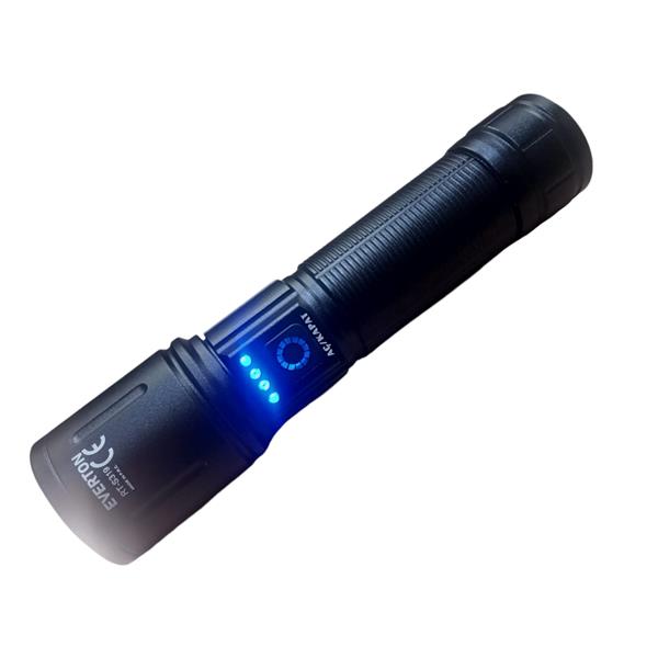 Everton RT-S319 40W Dijital Göstergeli Zoomlu Profesyonel El Feneri - Yüksek Performans ve Hassas Aydınlatma