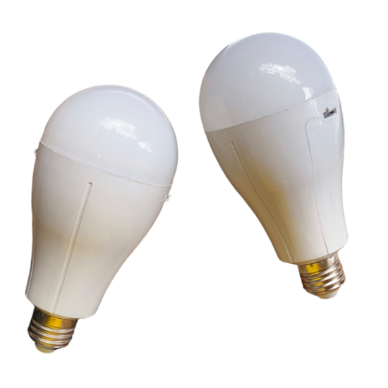 German E27 Şarjlı Led Ampul  30W | 1650 Lümen | 6500k | 80 Ra | 25000 Saat Yanma Süresi | 2x2000mAh 18650 Pil Dahil