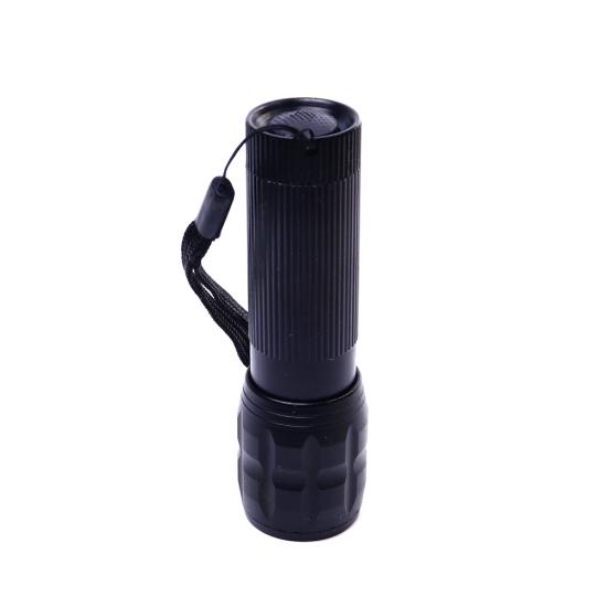 Süper Zoomlu LED El Feneri Uzun Menzilli Güçlü Aydınlatma Yüksek Performans WT-050
